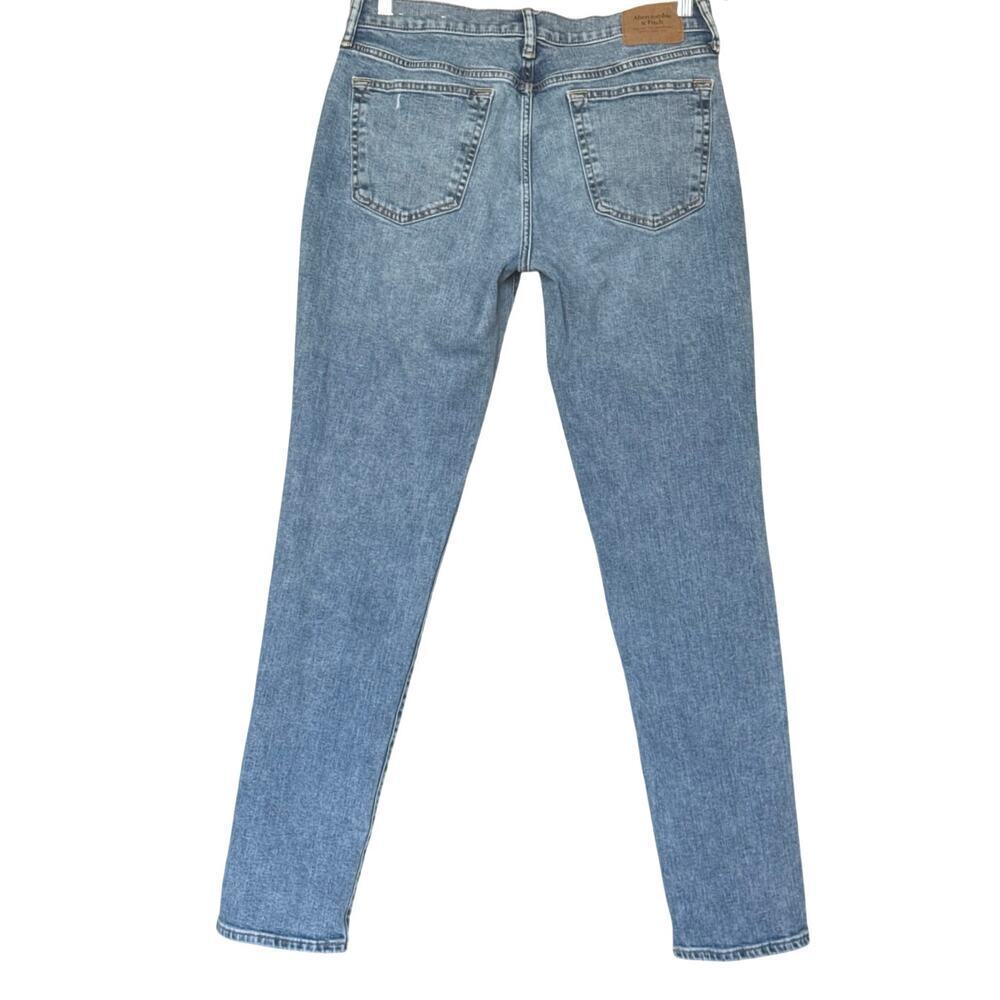 Abercrombie & Fitch Men’s 33x34 Athletic Skinny Stretch Jeans Medium Wash EUC - Picture 2 of 9